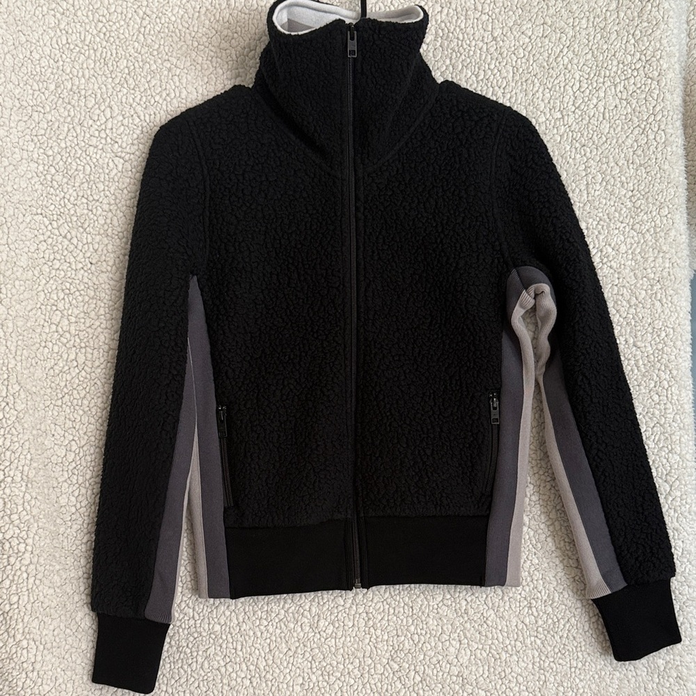 Aritzia Wilfred Free Smokey Zip-Up Fleece Jacket Size XS - Picture 2 of 10